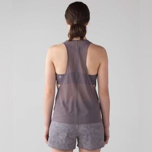 Lululemon Light N Breezy Tank in Magnum Size 8
